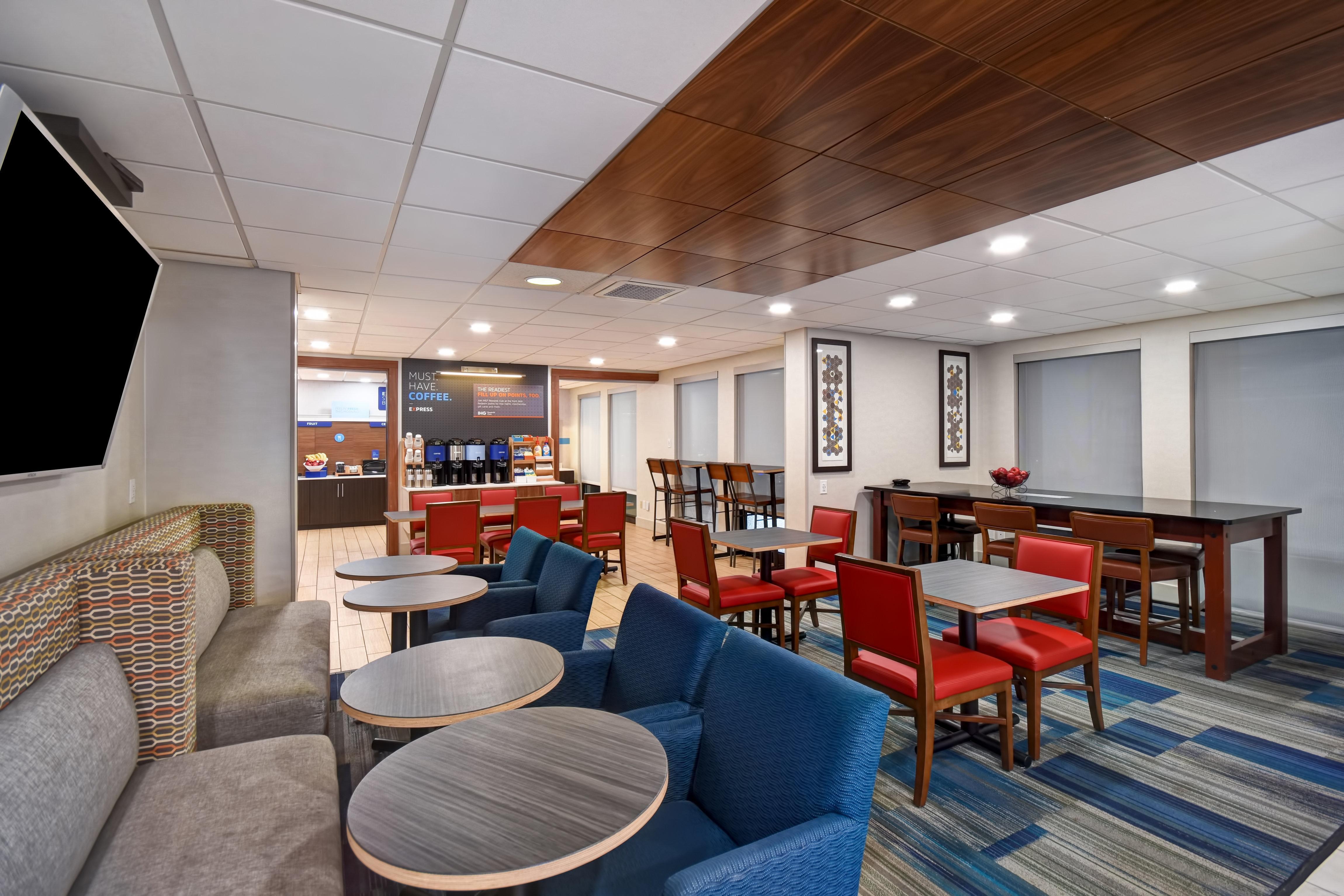 Holiday Inn Express & Suites Allentown-Dorney Park Area By Ihg Экстерьер фото