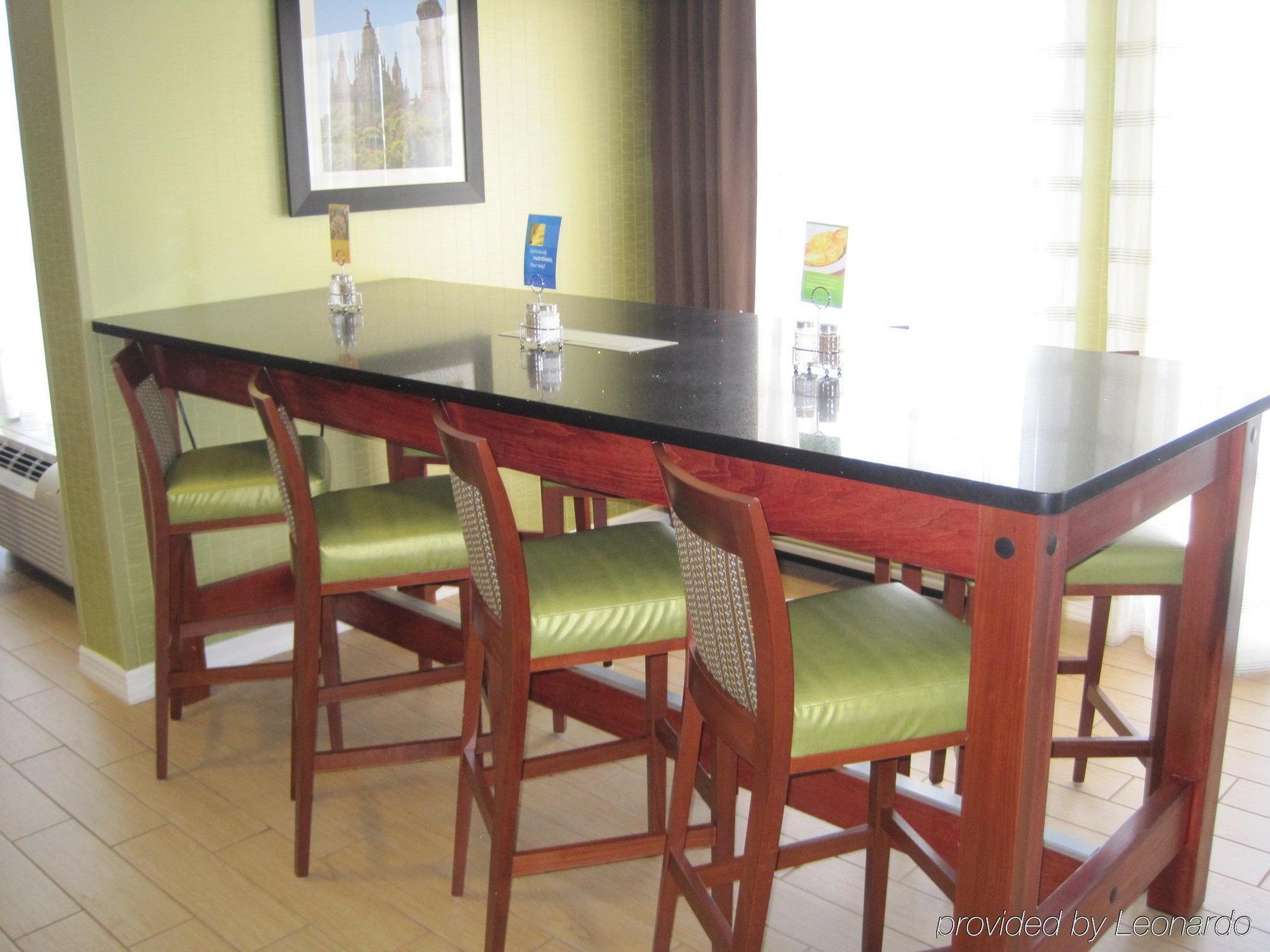 Holiday Inn Express & Suites Allentown-Dorney Park Area By Ihg Бизнес фото